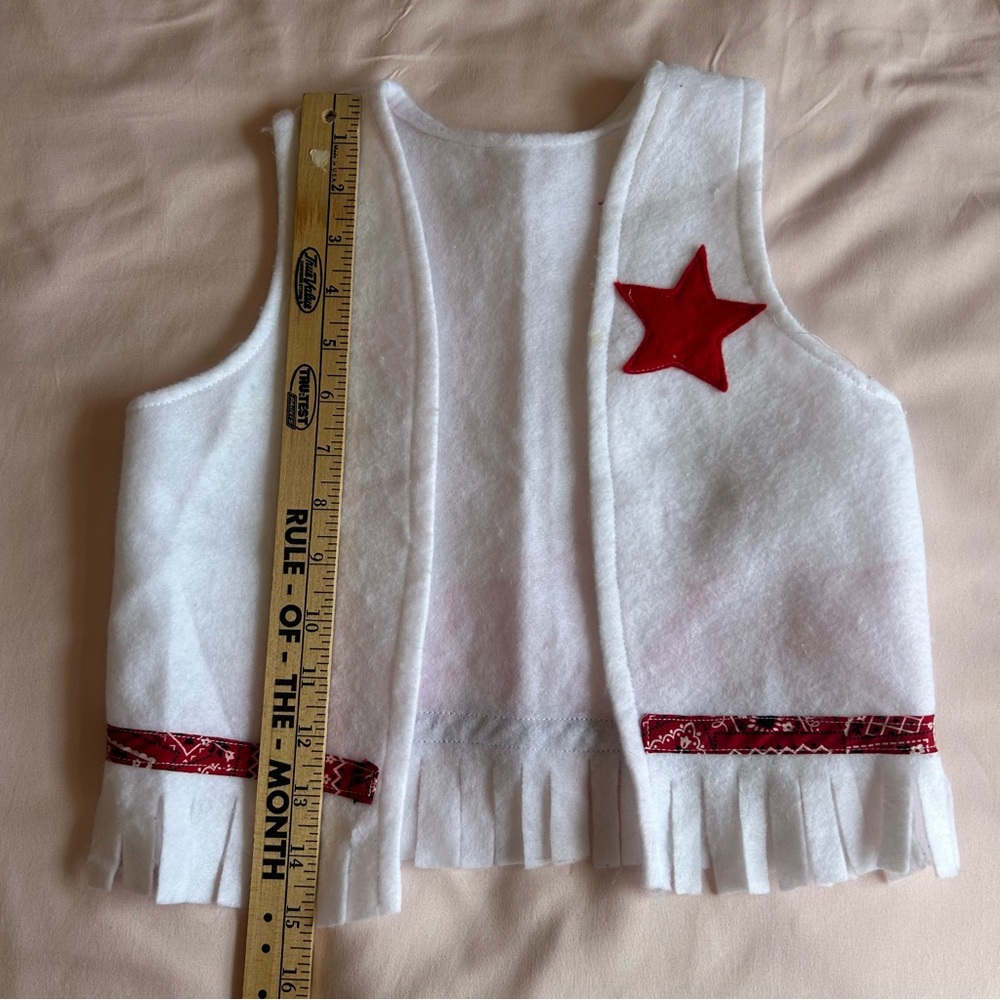 Red & White Cowgirl/Western Costume – Girls Size 6–8 (Small) - Picture 5 of 10